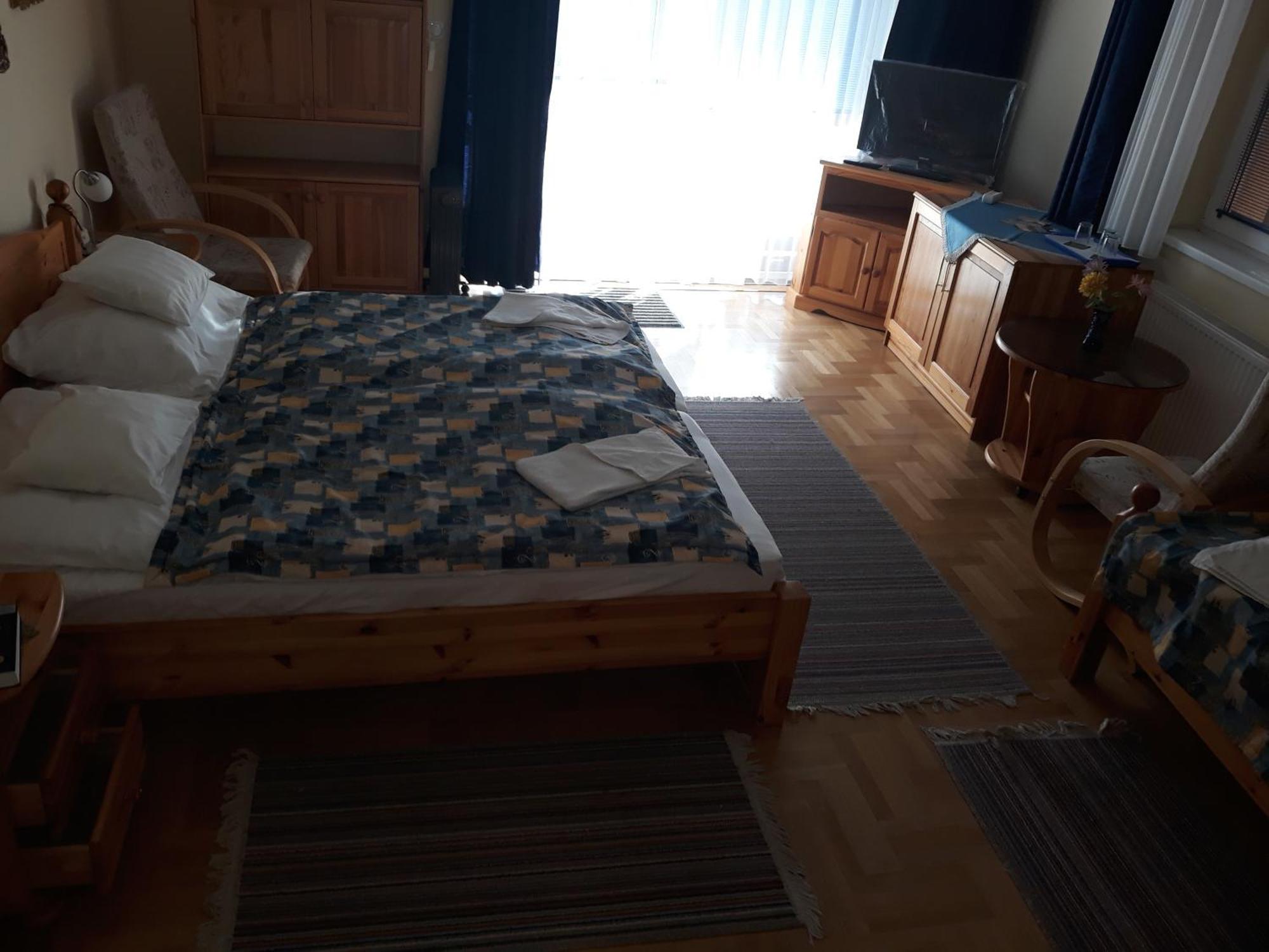 Kenezy Lux Apartman Vendeghaz Hajduszoboszlo Bagian luar foto