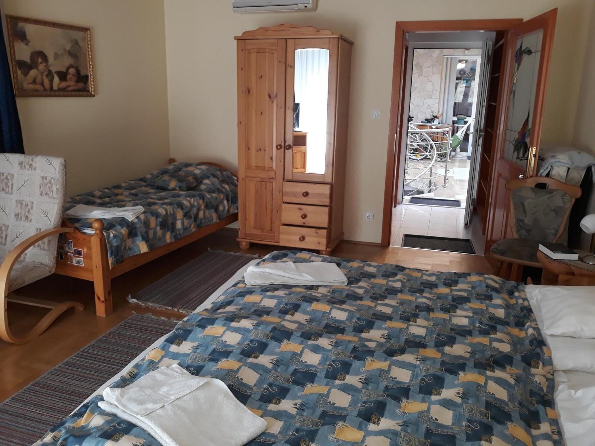 Kenezy Lux Apartman Vendeghaz Hajduszoboszlo Bagian luar foto