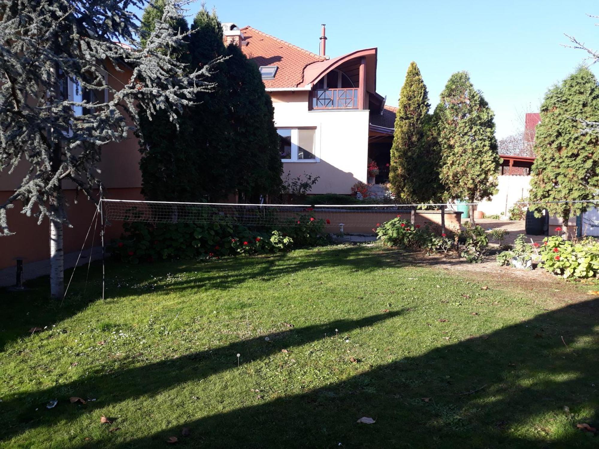 Kenezy Lux Apartman Vendeghaz Hajduszoboszlo Bagian luar foto